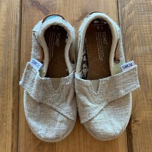 Like new! Burlap Toms - Toddler Size 6